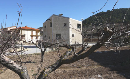 Casa per Maria Rosa i Antonio. La Portellada